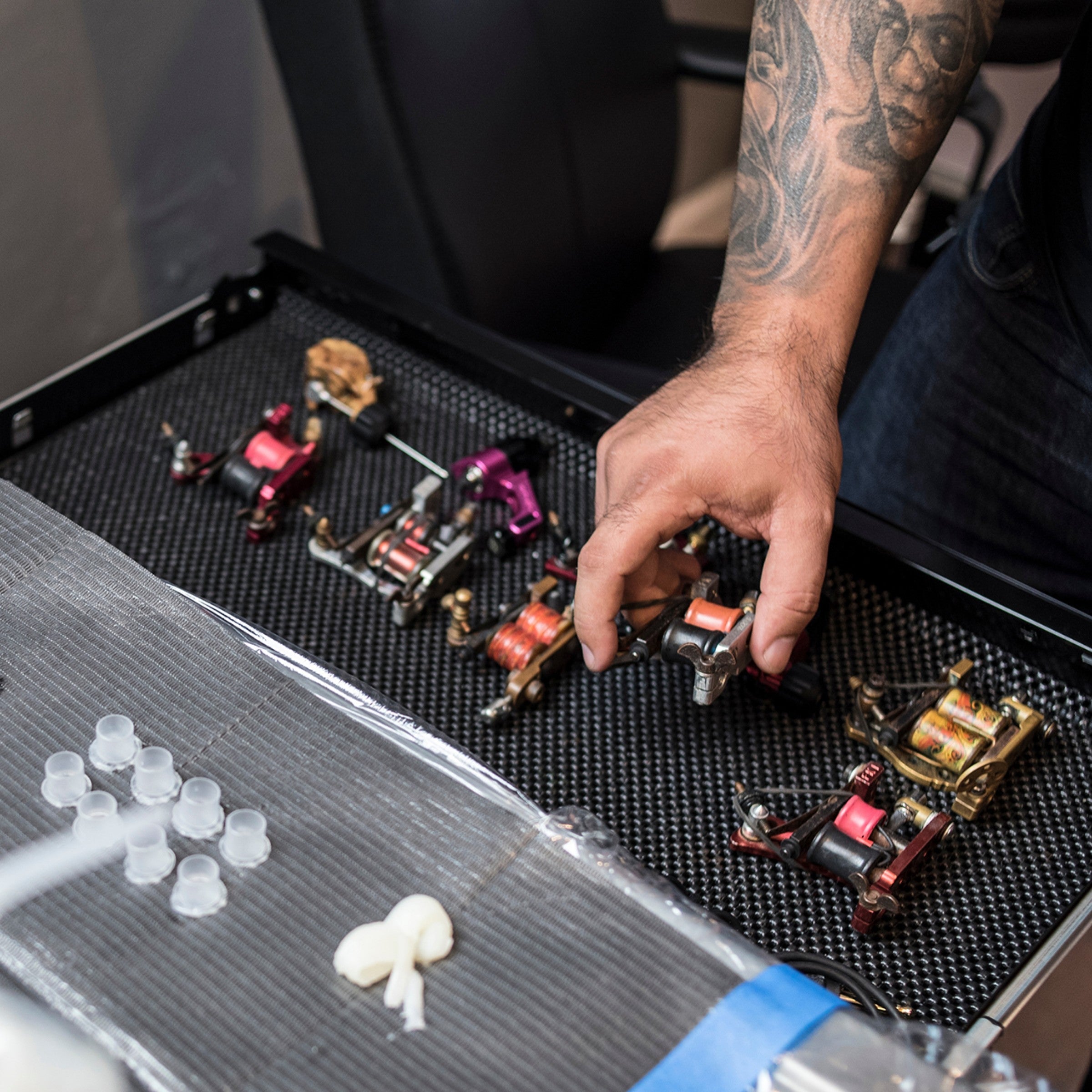 How to Clean a Tattoo Machine