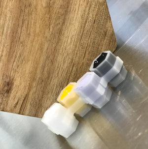 Deep Hive Caps™ — Bag of 200 Ink Caps (50 Pieces) — Pick Color - Ultimate Tattoo Supply