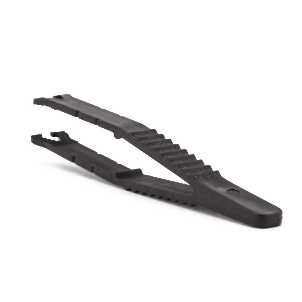 Saferly Medical Sterilized Triangle Tweezers — Single or Case of 25 - Ultimate Tattoo Supply