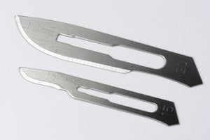 #20 Xinda Surgical Steel Scalpel Blade for Scarification — Price Per 1 - Painful Pleasures