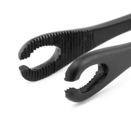 Slotted Mini Forester (Sponge) 6.5" Forceps - Black Oxide Coated - Painful Pleasures