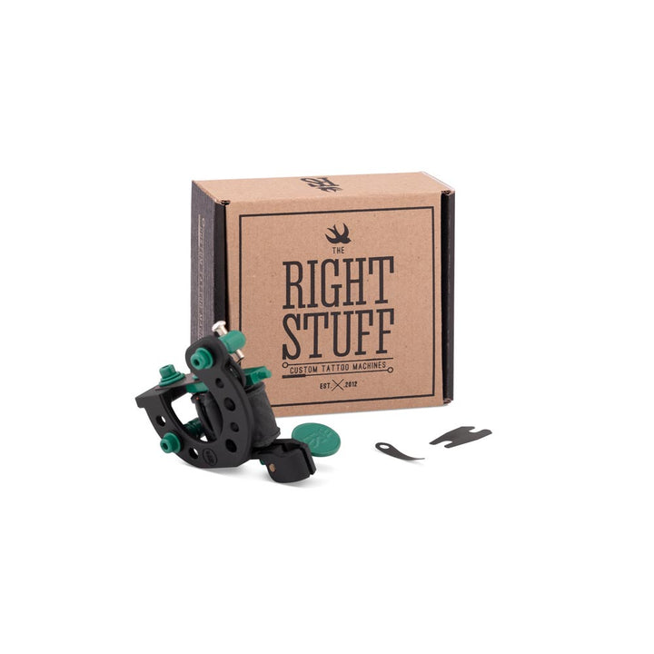 Right Stuff Lucky TrueLiner ALU Coil Tattoo Machine — Black/Green - Ultimate Tattoo Supply